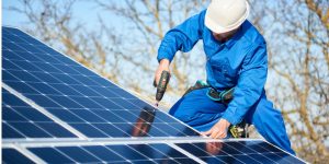 Installation Maintenance Panneaux Solaires Photovoltaïques à Valframbert